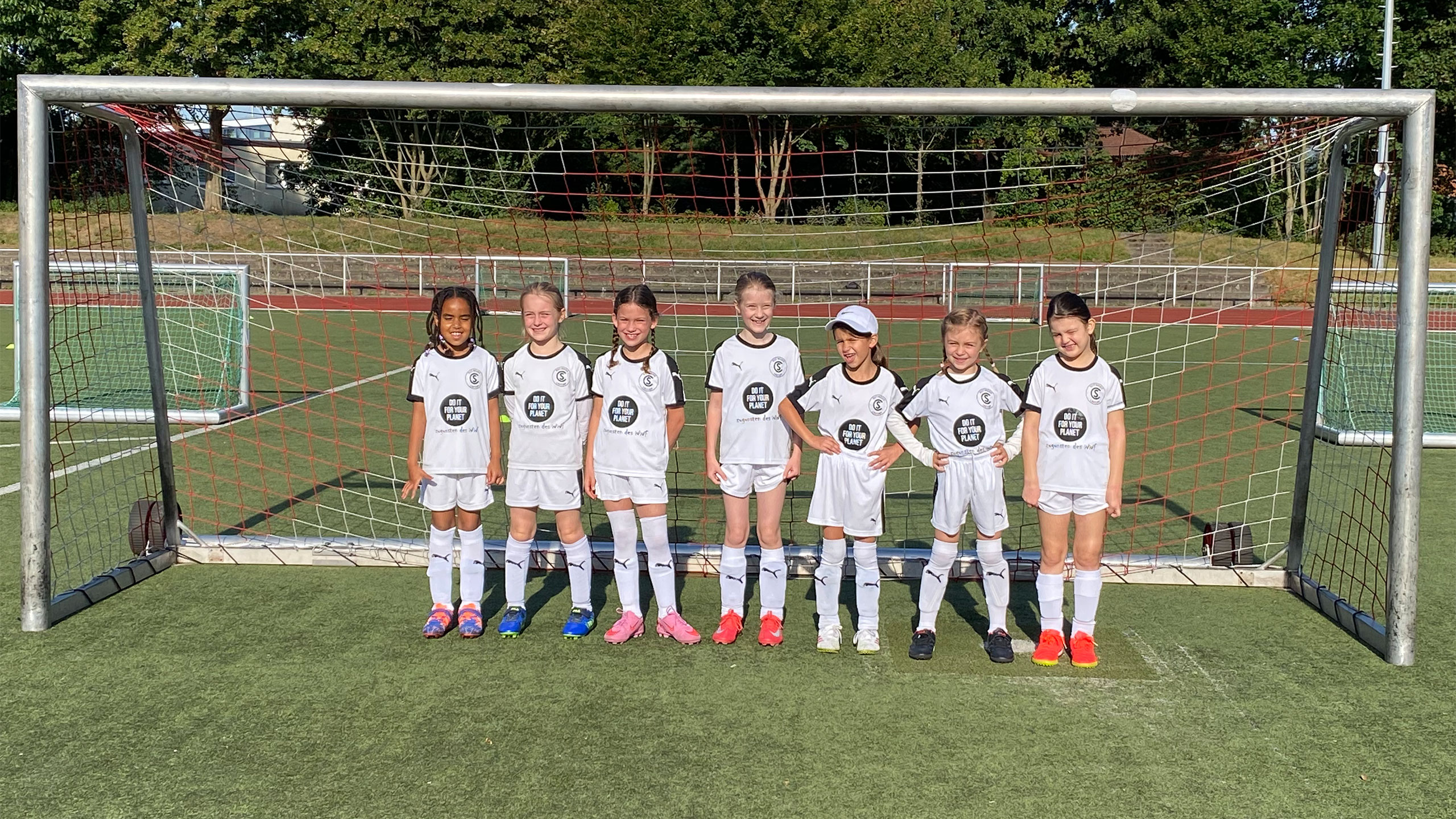 Die U9 Juniorinnen des SC Rot-Weiss Lintorf 1928 e.V. in Ratingen
